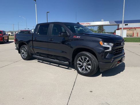 Used 2023 Chevrolet Silverado 1500 RST w/ True North Edition Plus AWD/4WD image 2
