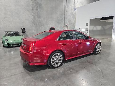 Used 2009 Cadillac CTS V RWD image 4