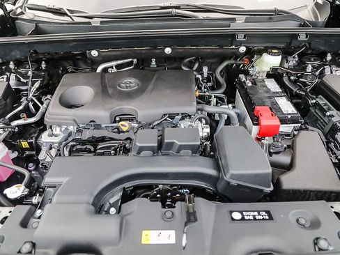 New 2025 Toyota RAV4 XLE image 13