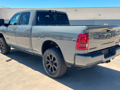 New 2026 RAM 2500 Laramie AWD/4WD image 3