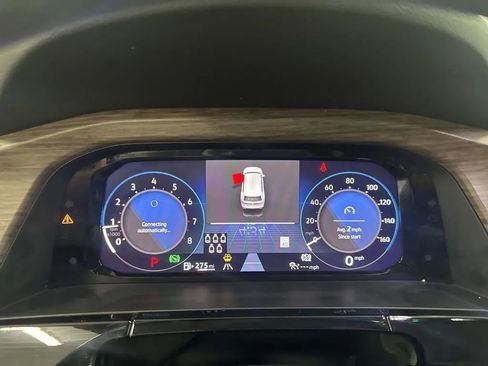Used 2024 Volkswagen Atlas SEL Premium R-Line AWD/4WD image 13