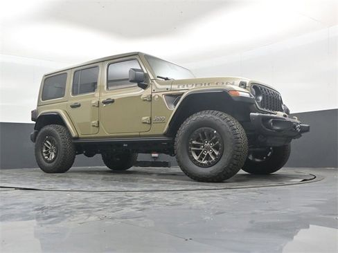 New 2025 Jeep Wrangler Rubicon 392 image 38
