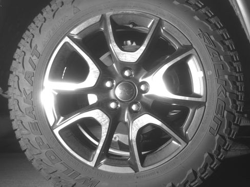 Used 2025 Jeep Compass Trailhawk image 15