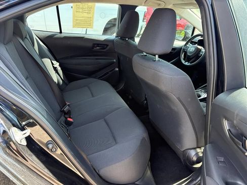 Used 2024 Toyota Corolla LE FWD image 17