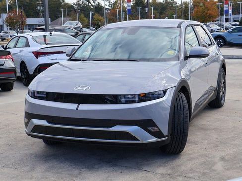 New 2026 Hyundai Ioniq 5 SE image 27