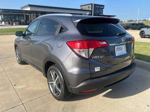 Used 2022 Honda HR-V EX image 5
