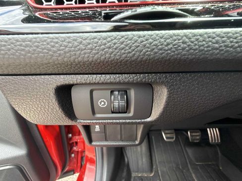 Used 2026 Honda Civic Si image 17