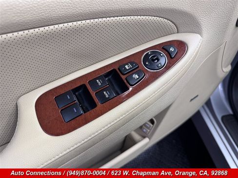 Used 2012 Hyundai Genesis 3.8 w/ Premium Pkg RWD image 24