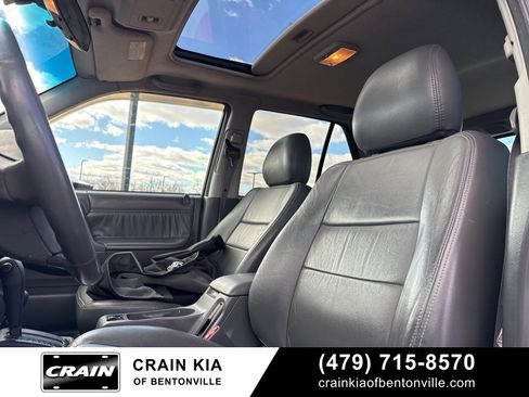 Used 2001 Honda Passport EX image 17