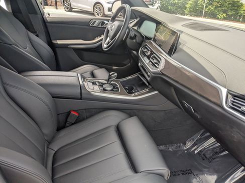 Used 2022 BMW X5 xDrive40i w/ Premium Package AWD/4WD image 24