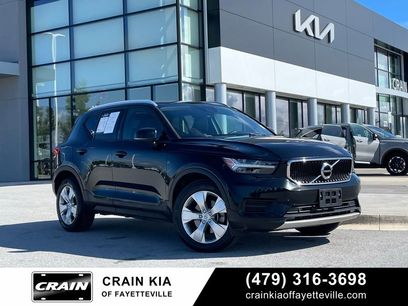Used 2020 Volvo XC40 T5 Momentum