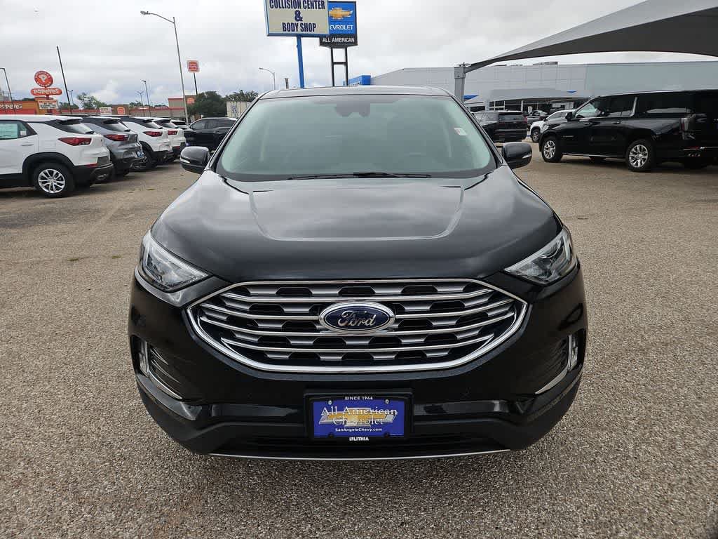 Used 2023 Ford Edge Titanium AWD/4WD image 3