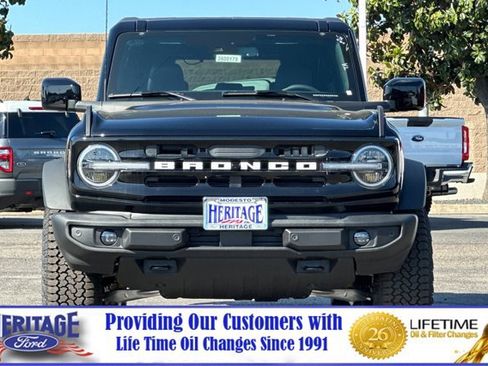 New 2026 Ford Bronco Outer Banks w/ Sasquatch Package AWD/4WD image 9