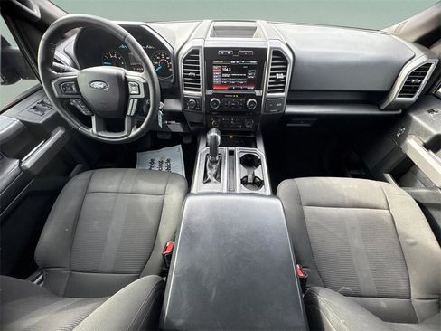 Used 2015 Ford F150 XLT w/ Equipment Group 302A Luxury image 13