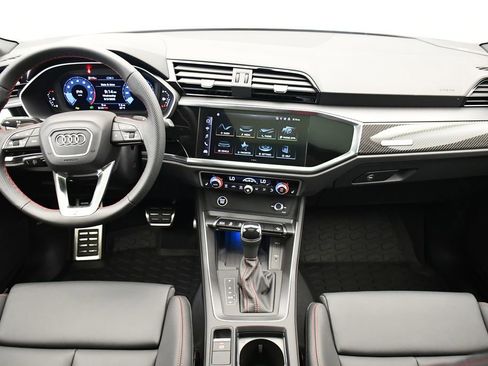 Used 2025 Audi Q3 2.0T Premium Plus w/ Premium Plus Package image 21