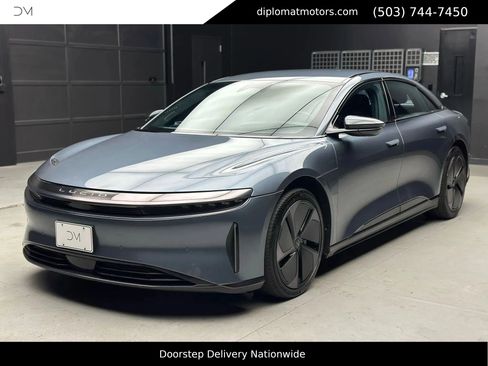 Used 2024 Lucid Air Touring image 1