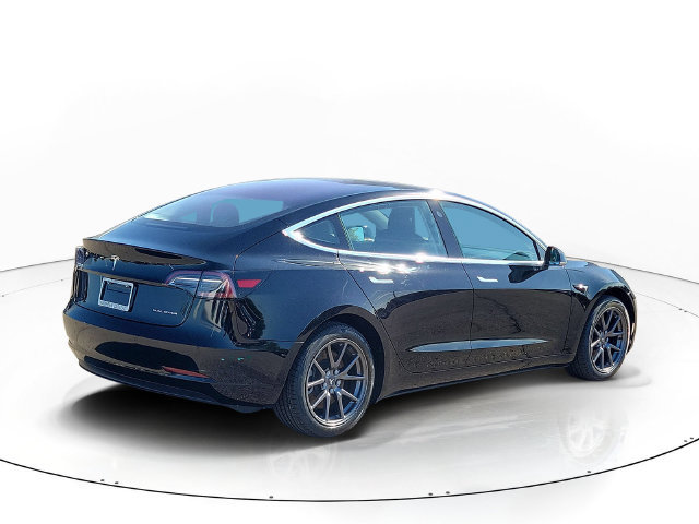 Used 2018 Tesla Model 3 Long Range AWD/4WD image 3
