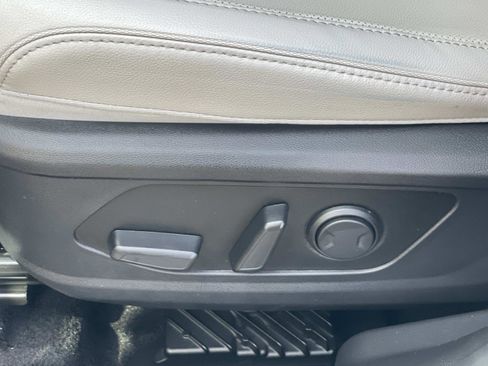 Certified 2024 Hyundai Tucson Limited image 25