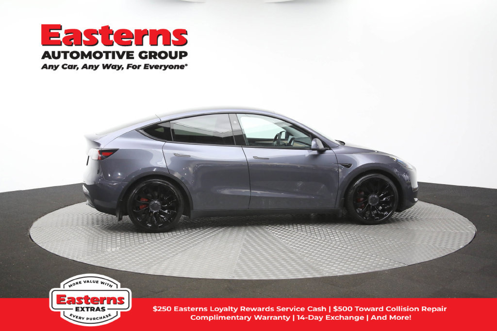 Used 2023 Tesla Model Y Performance AWD/4WD image 42