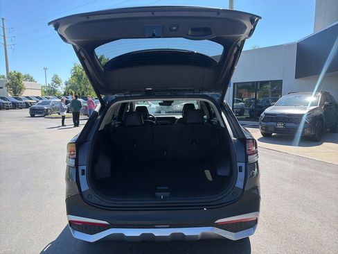 Certified 2024 Kia Sportage EX w/ EX Premium Package AWD/4WD image 15