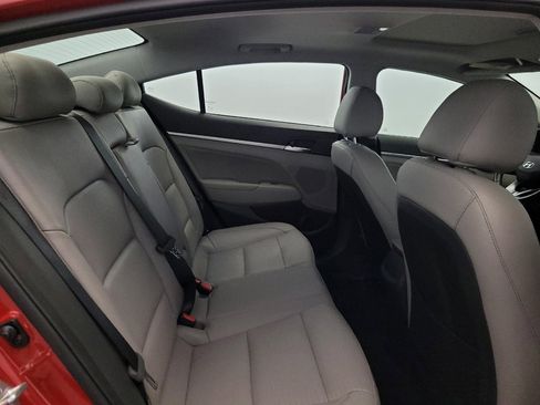 Used 2020 Hyundai Elantra Limited w/ Ultimate Package 03 FWD image 19