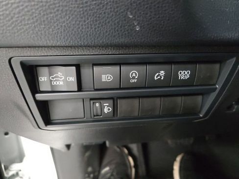 New 2026 Toyota Tundra SR image 29