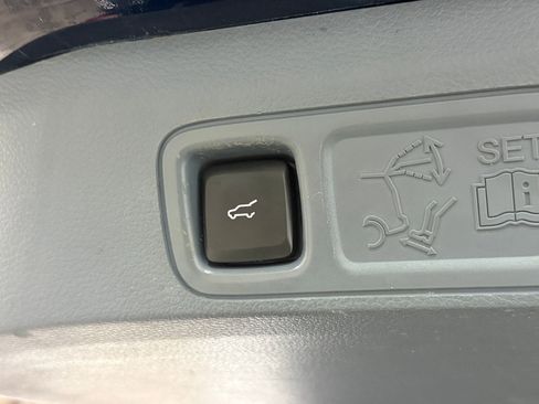 Used 2018 Lincoln Navigator L Black Label image 47