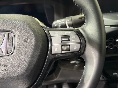 Used 2024 Honda Accord Touring image 25