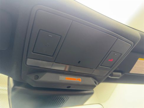 Used 2021 Jaguar F-TYPE Convertible image 67