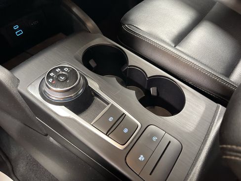 Used 2022 Ford Escape SEL image 24