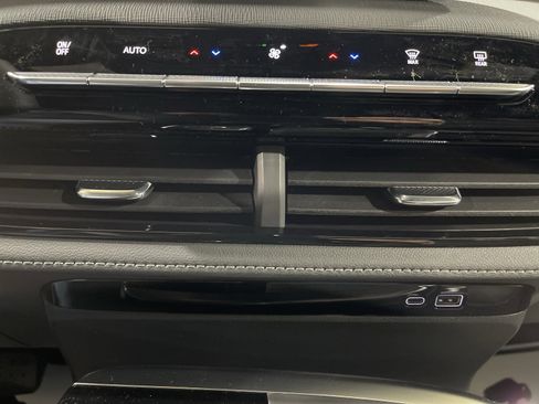 New 2026 Buick Enclave Preferred w/ Power Package image 25