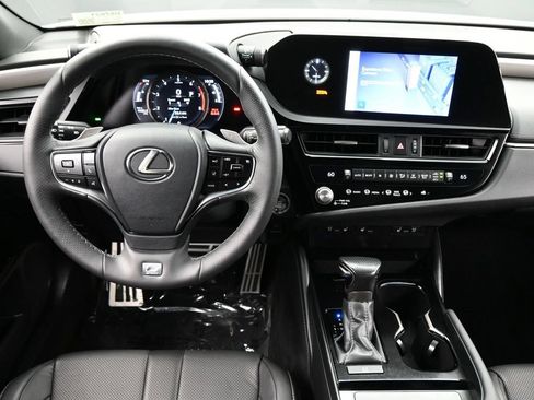 Used 2023 Lexus ES 350 F Sport w/ Accessory Package (Z2) FWD image 6