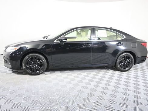 Used 2015 Lexus ES 350 FWD image 2