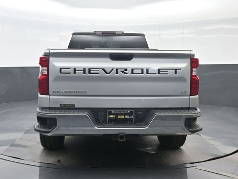 Used 2020 Chevrolet Silverado 1500 LT AWD/4WD image 5