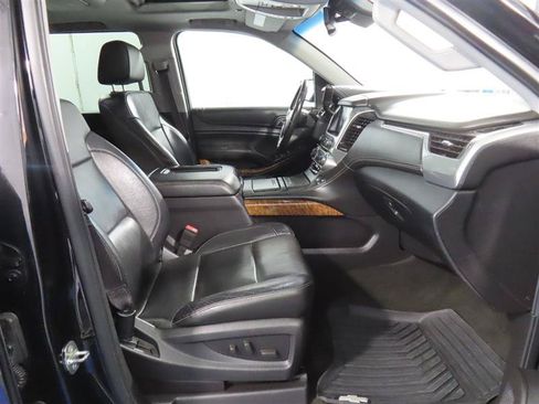 Used 2015 Chevrolet Suburban LTZ AWD/4WD image 38