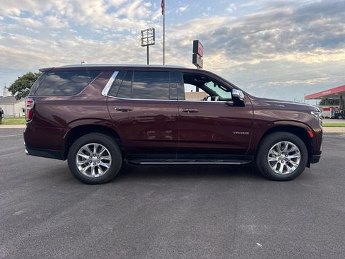 Used 2023 Chevrolet Tahoe Premier AWD/4WD image 8