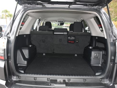 Used 2023 Toyota 4Runner SR5 image 18