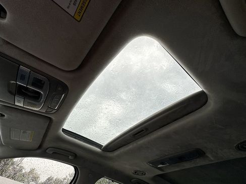 Used 2022 Kia Telluride SX w/ SX Prestige Package image 44