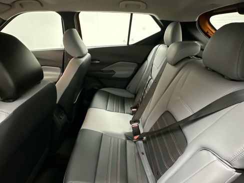 Used 2024 Nissan Kicks SR w/ SR Premium Package FWD image 10