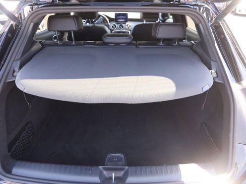 Used 2020 Mercedes-Benz GLA 250 4MATIC image 7