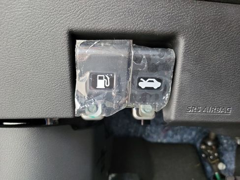 New 2025 Nissan Kicks Play S image 22