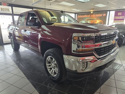 Used 2016 Chevrolet Silverado 1500 LT w/ All Star Edition image 3