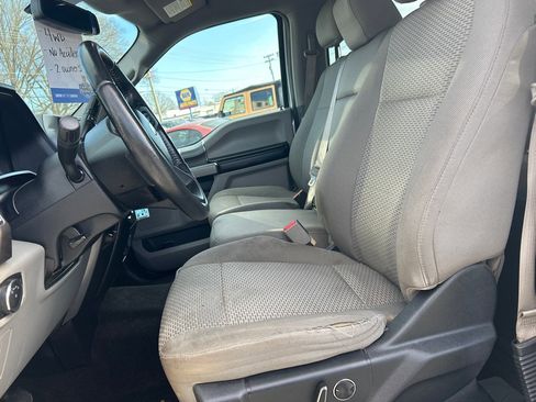 Used 2015 Ford F150 XLT w/ Equipment Group 302A Luxury image 11