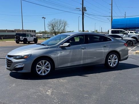 Used 2023 Chevrolet Malibu LT image 3