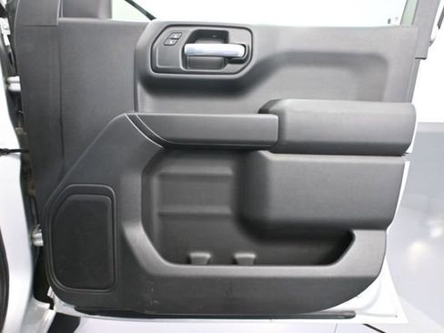 Used 2020 Chevrolet Silverado 1500 W/T w/ WT Value Package AWD/4WD image 40