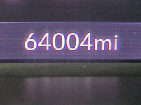 Used 2019 GMC Canyon SLT w/ Trailering Package image 29