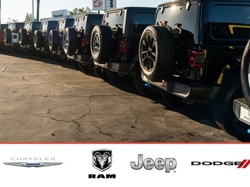 Used 2025 Jeep Wrangler Unlimited Sport S 4xe AWD/4WD image 6