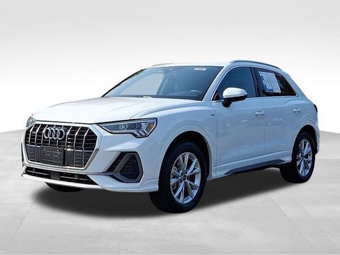 Used 2025 Audi Q3 2.0T Premium AWD/4WD image 3