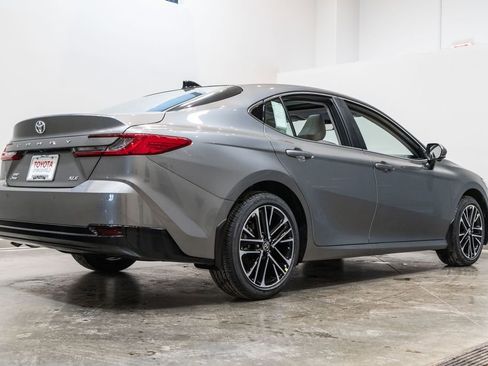 New 2026 Toyota Camry XLE AWD/4WD image 9
