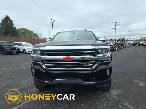Used 2018 Chevrolet Silverado 1500 High Country AWD/4WD image 1
